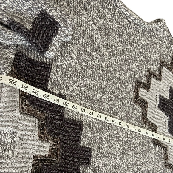 J Jill Geometric Pattern Sweater - Gray and Black - Picture 6 of 8